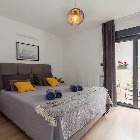 Apartment Elegantes Im Villenviertel Nur 10 Minuten Zum *