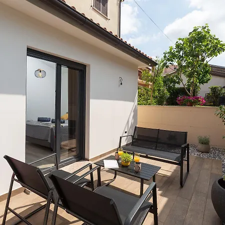 Apartment Elegantes Im Villenviertel Nur 10 Minuten Zum